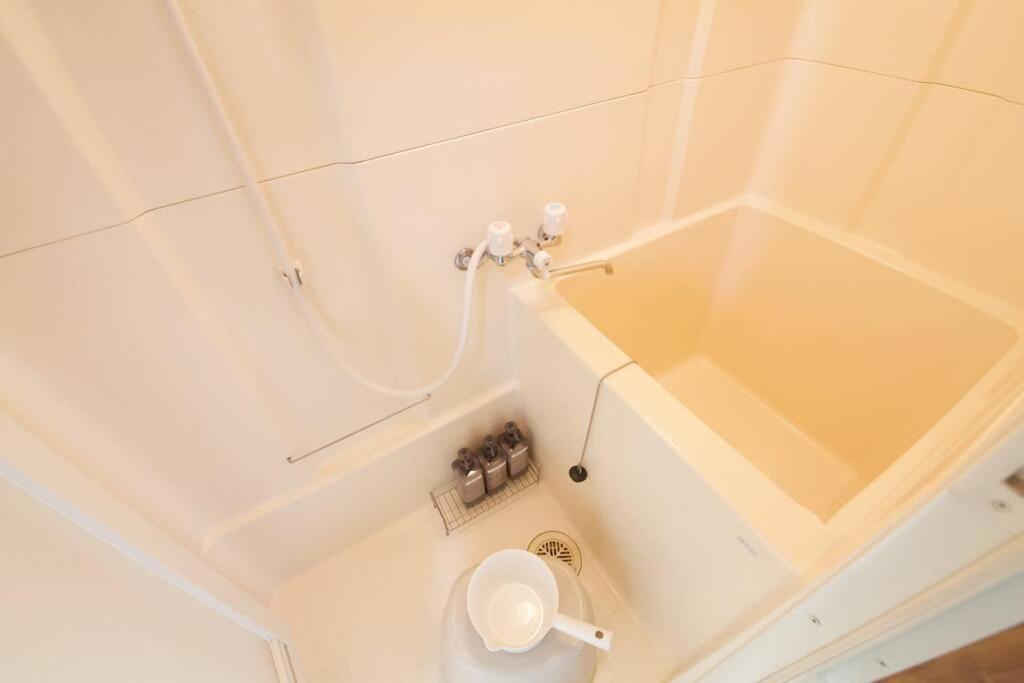 東立石2丁目貸家 Appartement *