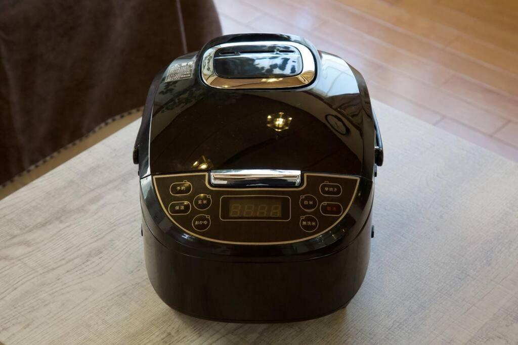 東立石2丁目貸家 Appartement *